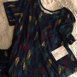 Sold Lularoe Carly